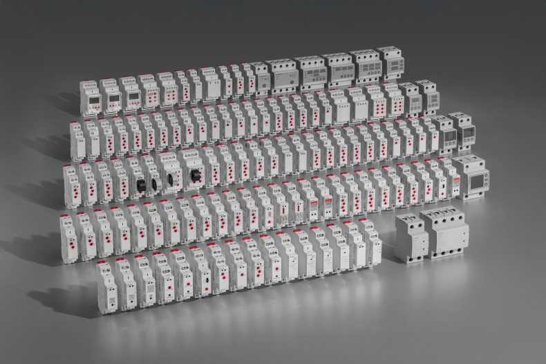 繼電器01.jpg 繼電器01.jpg